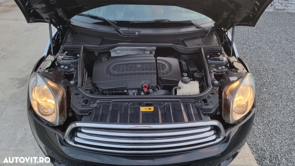 Mini Countryman Cooper D ALL4 AT - 13
