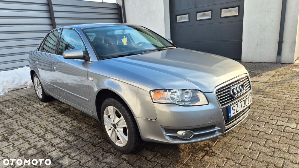 Audi A4 Limousine 2.0 TDI DPF - 4