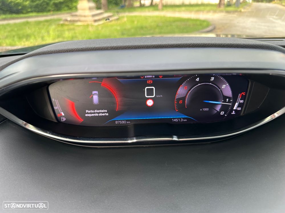 Peugeot 3008 1.5 BlueHDi Style - 25