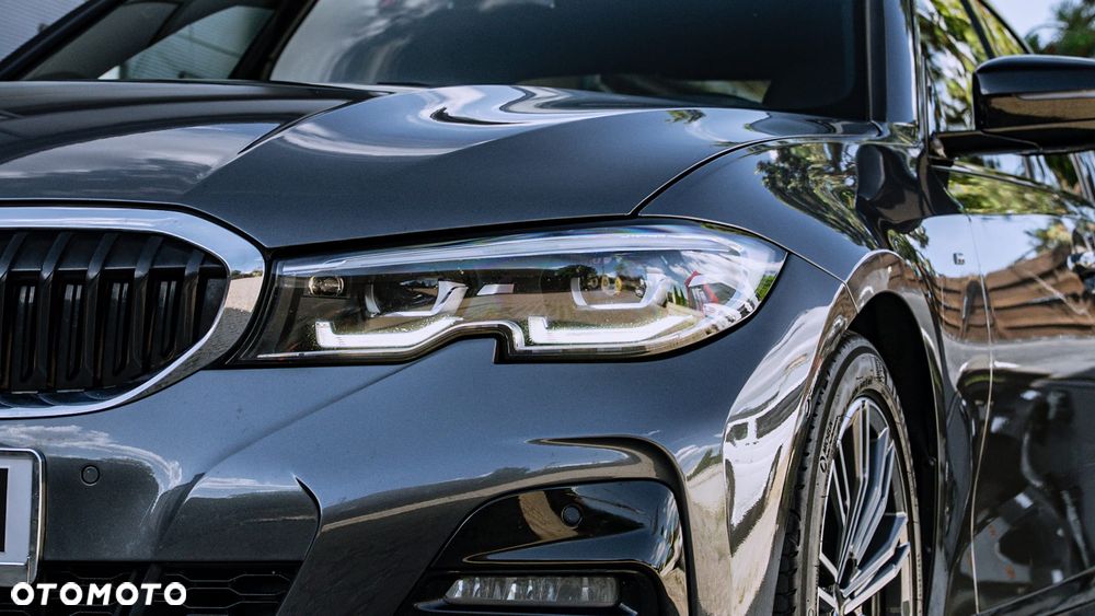 BMW Seria 3 320d M Sport - 35