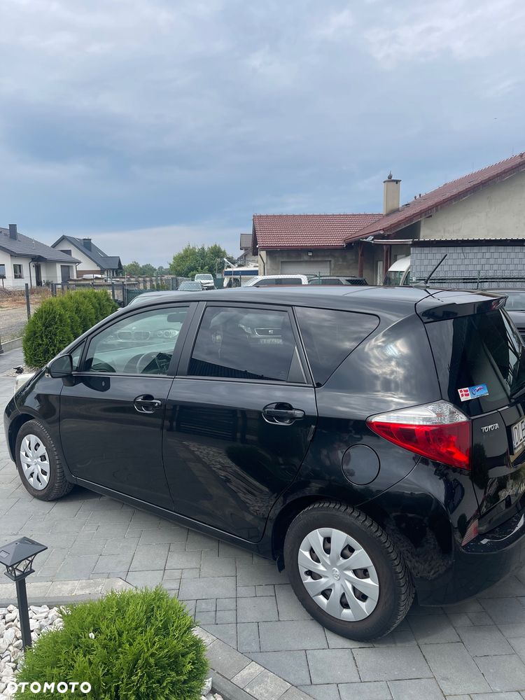 Toyota Verso S - 5