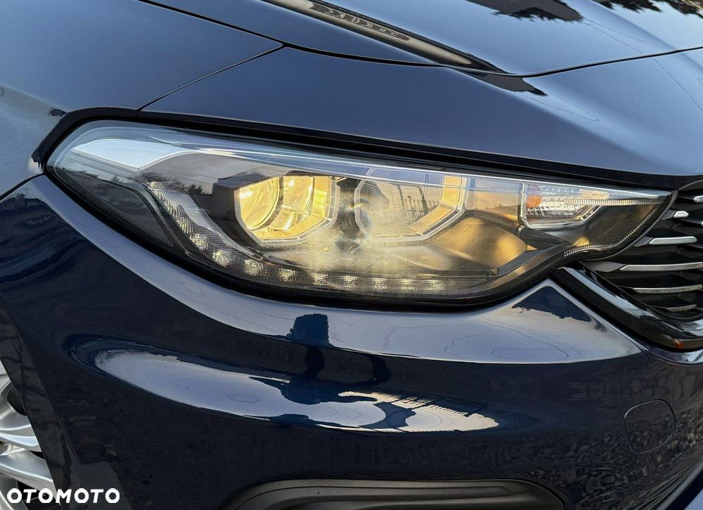 Fiat Tipo 1.4 T-Jet 16v Lounge EU6 - 14