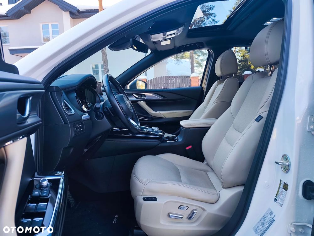 Mazda CX-9 - 16