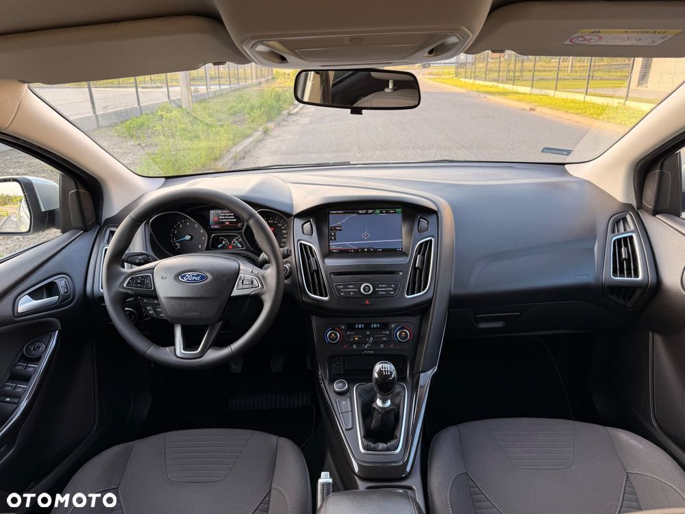 Ford Focus 1.5 EcoBoost Titanium ASS - 22
