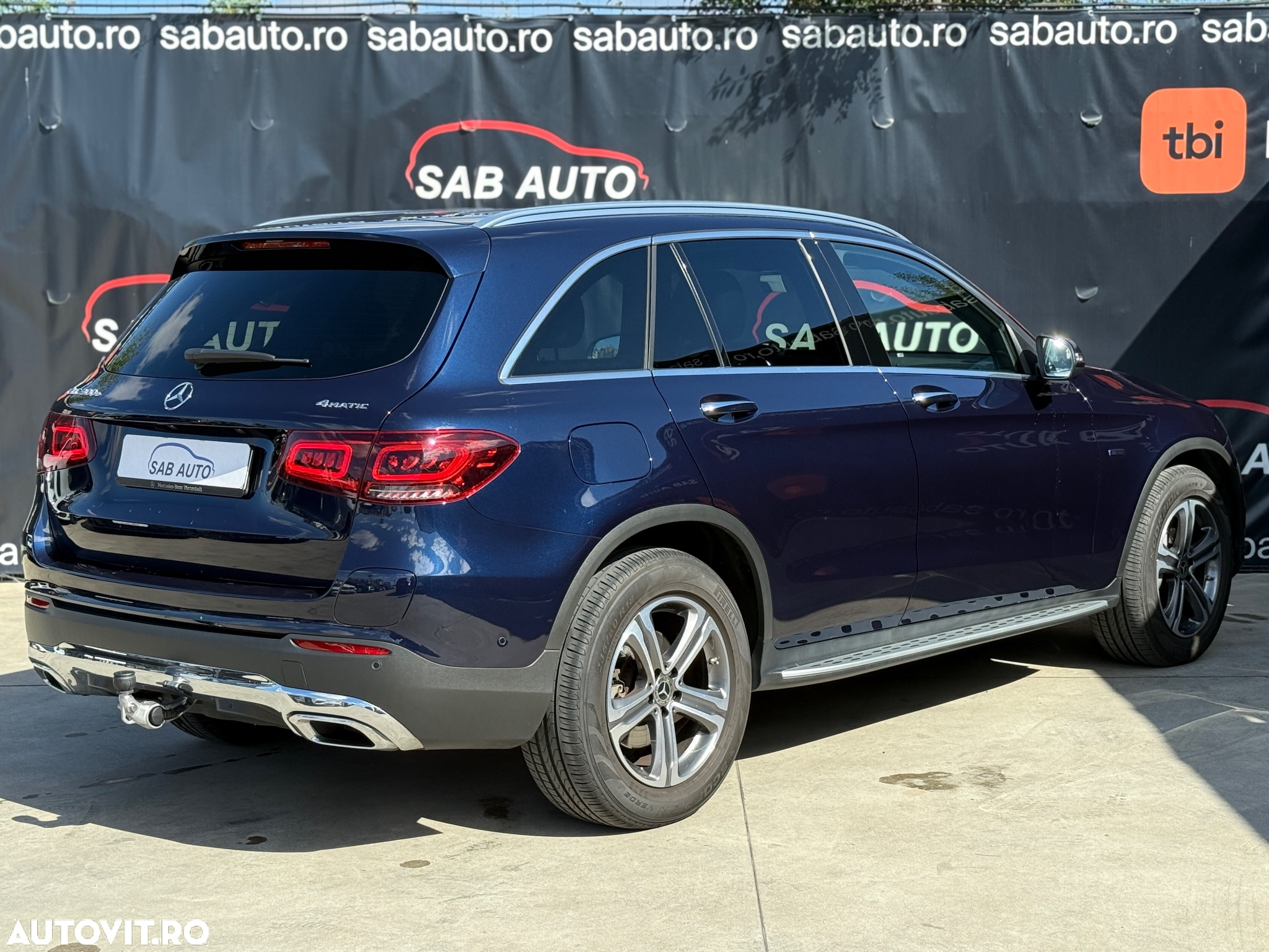Mercedes-Benz GLC Coupe 300 e 4MATIC - 26