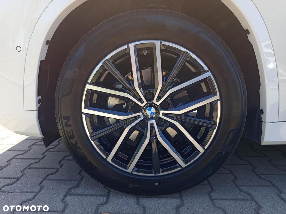 BMW X1 - 10