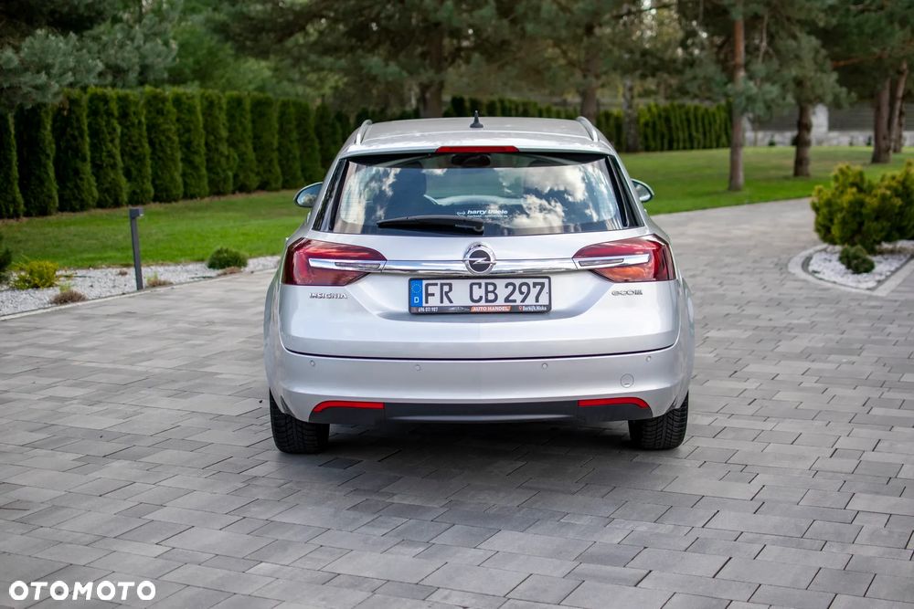 Opel Insignia - 20