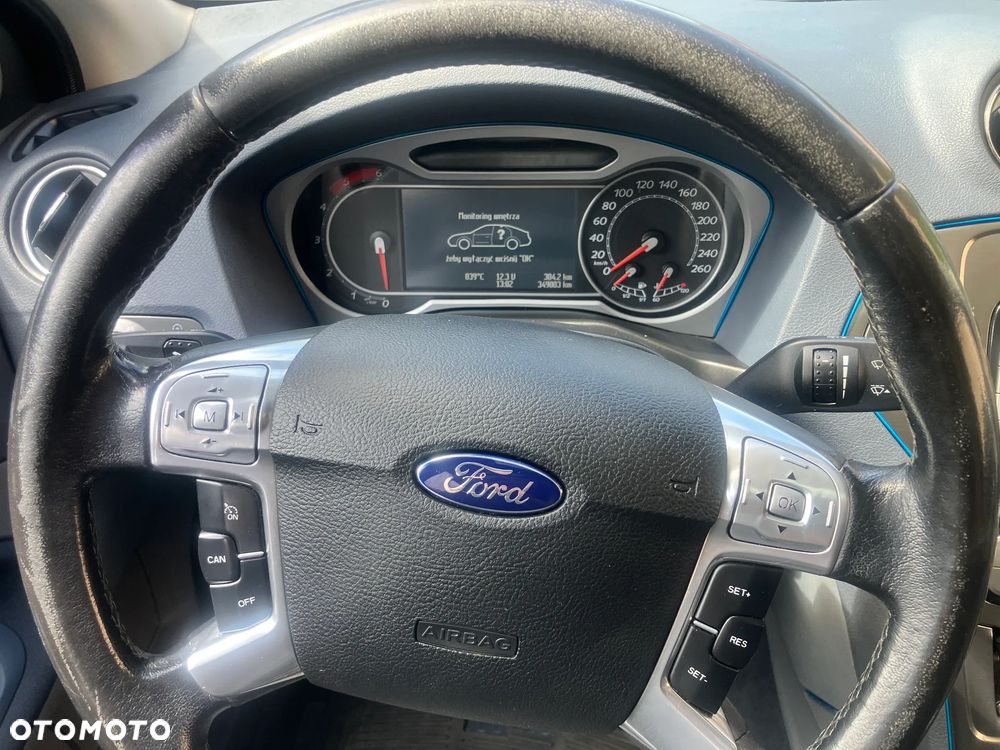 Ford Mondeo 2.0 TDCi Titanium - 25