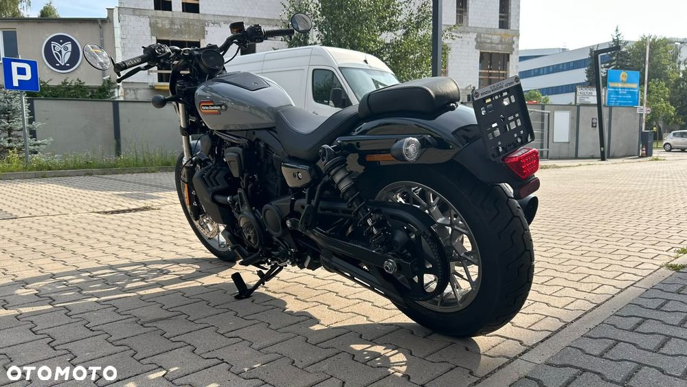 Harley-Davidson Sportster Nightster 975 - 6
