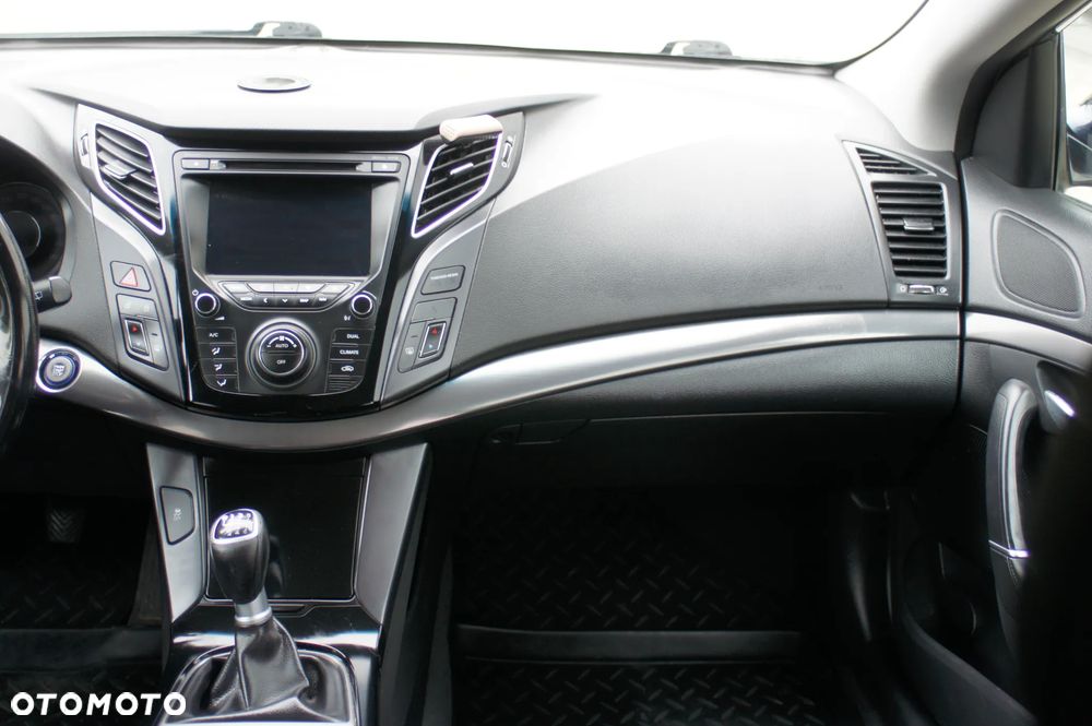 Hyundai i40 1.7 CRDi Comfort - 28