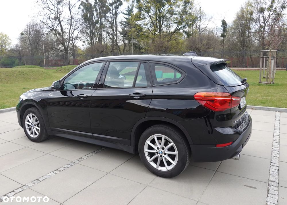 BMW X1 sDrive18i Advantage - 8