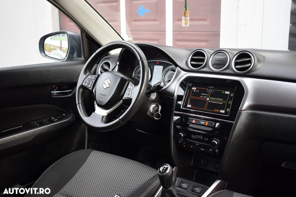 Suzuki Vitara 1.0 Boosterjet Allgrip Comfort - 13