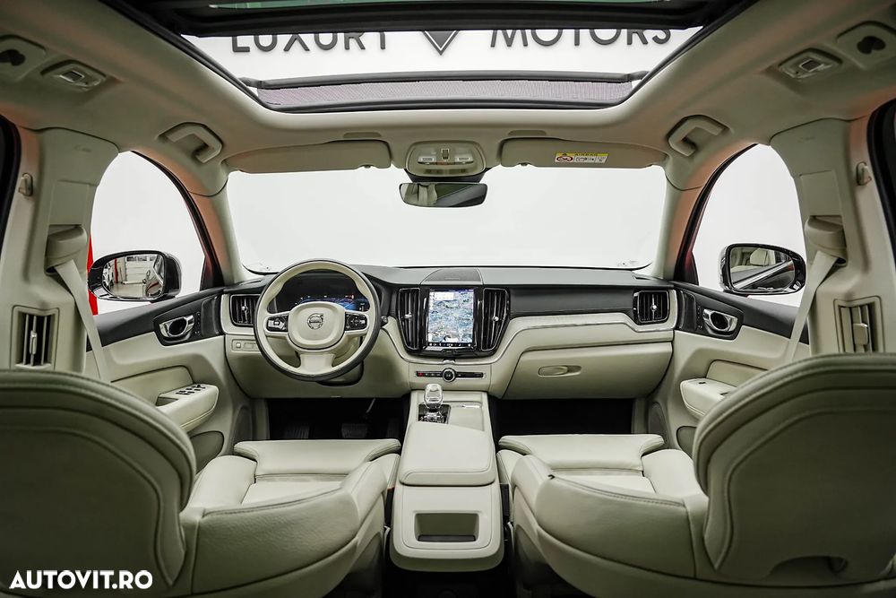 Volvo XC 60 Recharge T6 Twin Engine eAWD Inscription Expression - 2