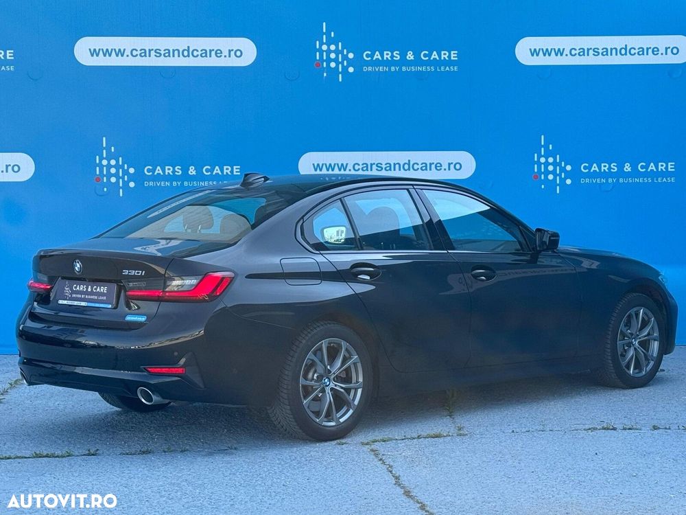 BMW Seria 3 330i AT - 5