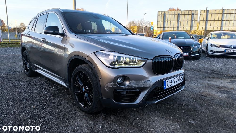 BMW X1 xDrive25i GPF Sport Line - 15