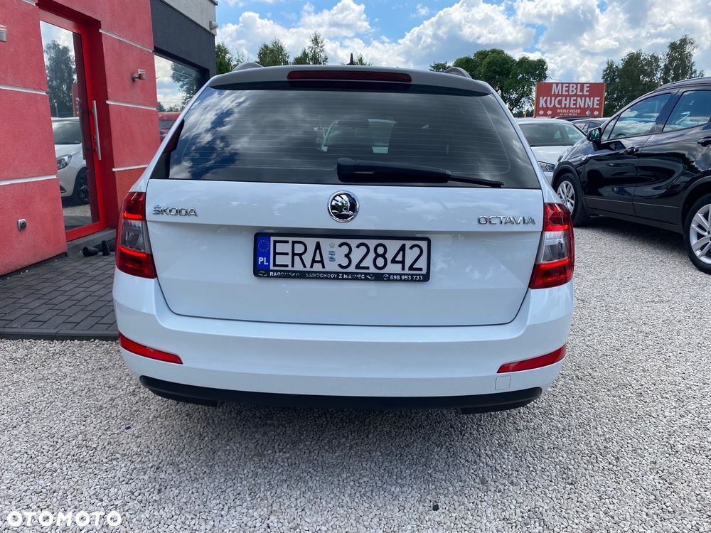 Skoda Octavia 1.6 TDI Ambition - 27