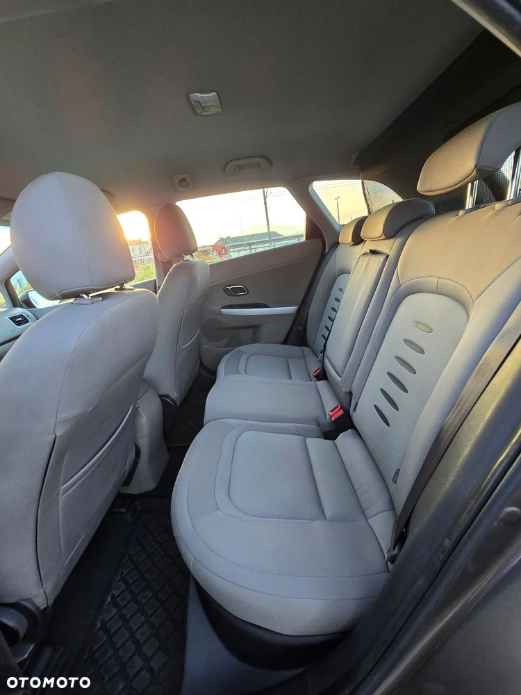 Kia Ceed - 15