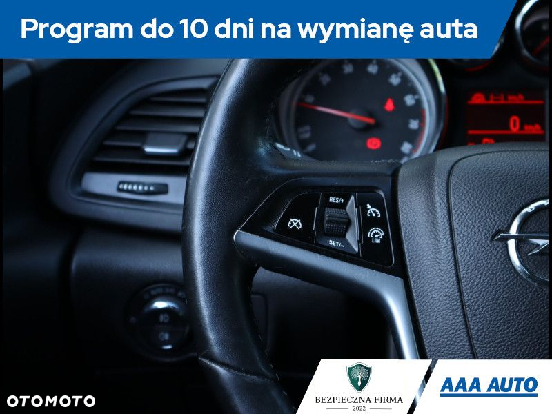 Opel Astra - 19