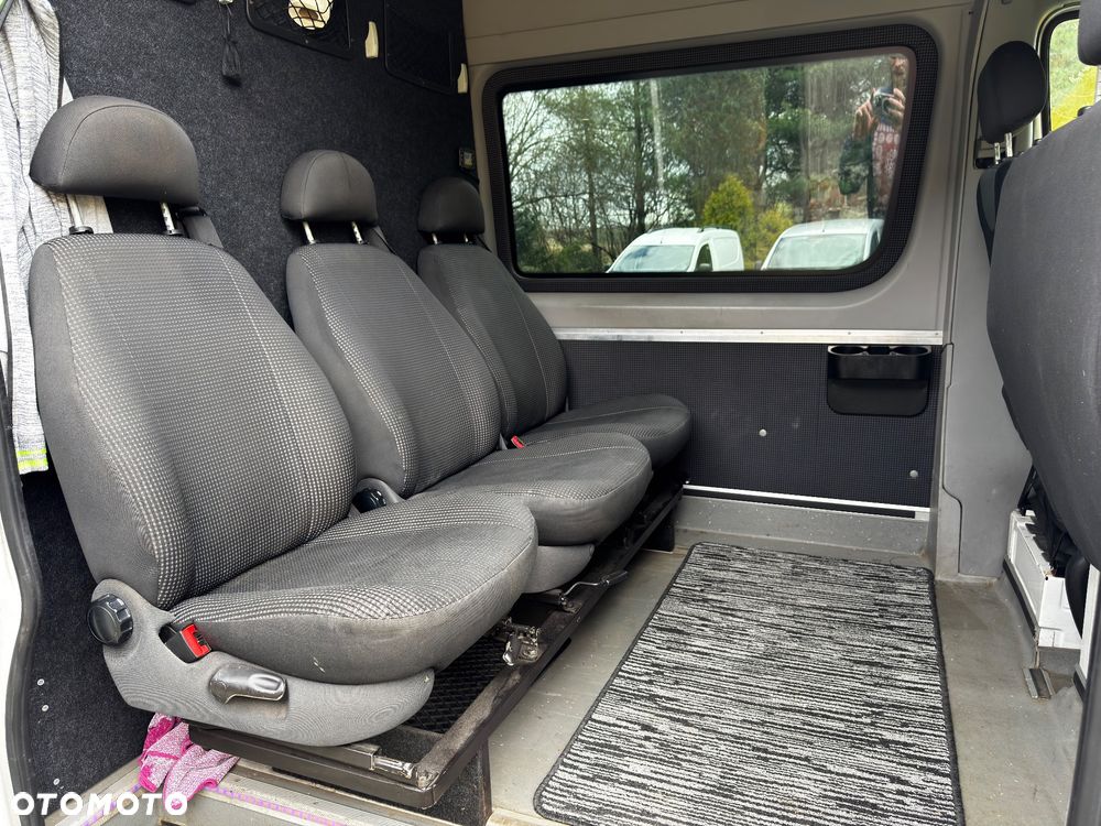 Volkswagen Crafter - 12