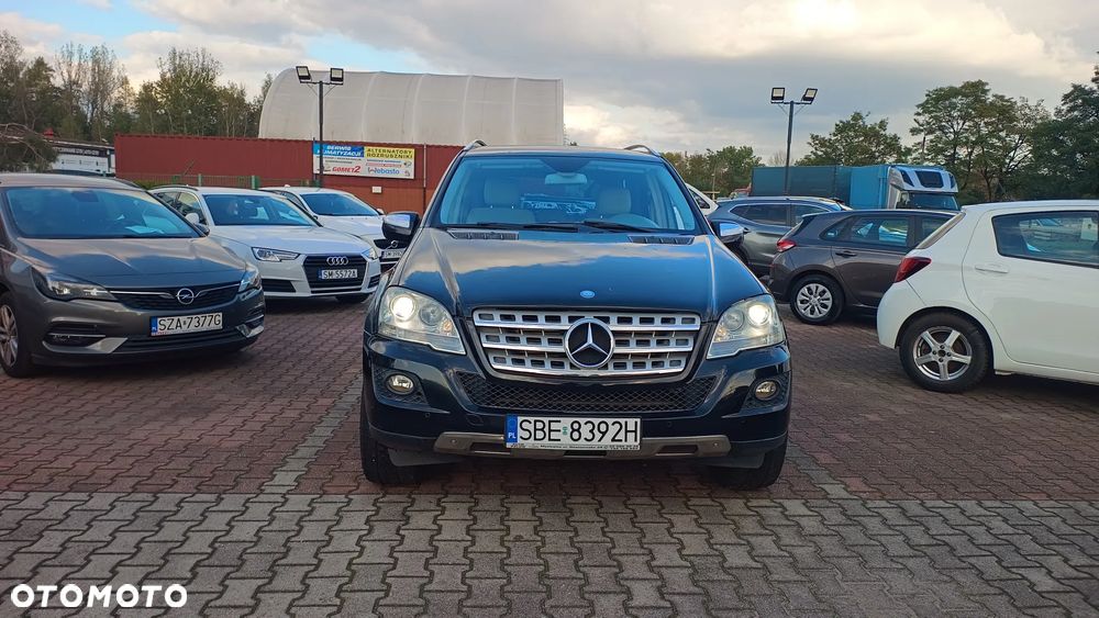 Mercedes-Benz ML 350 CDI 4-Matic - 23