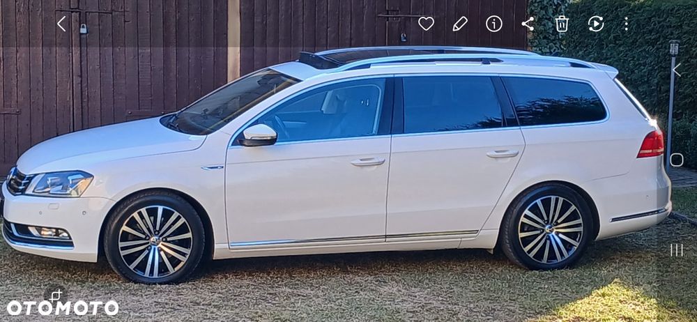 Volkswagen Passat - 2