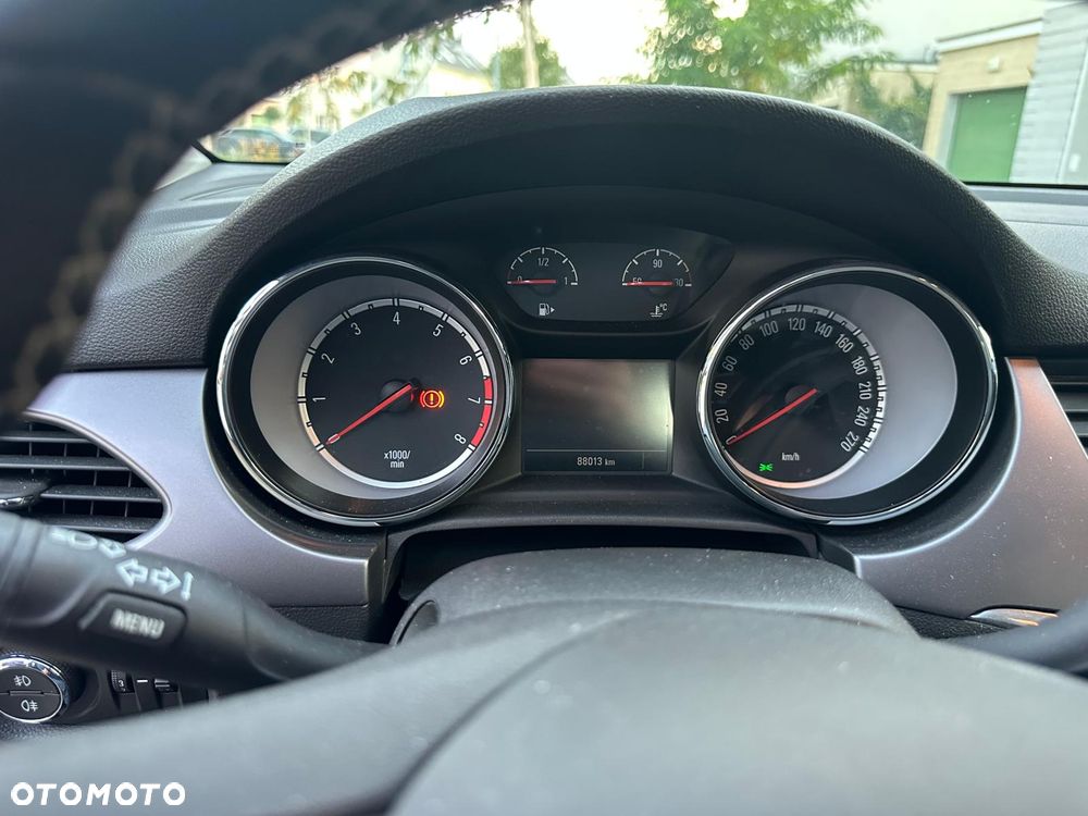 Opel Astra 1.4 T Enjoy - 9