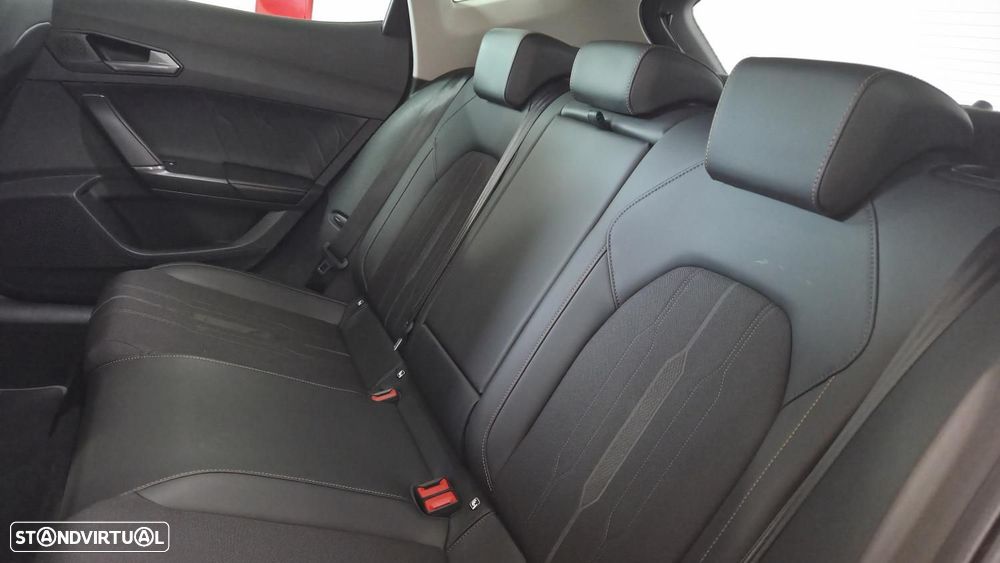 Cupra Formentor 1.4 e-Hybrid Plus DSG - 14