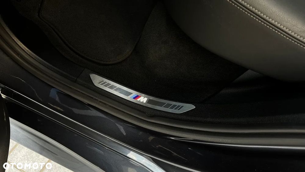 BMW X5 xDrive45e - 33