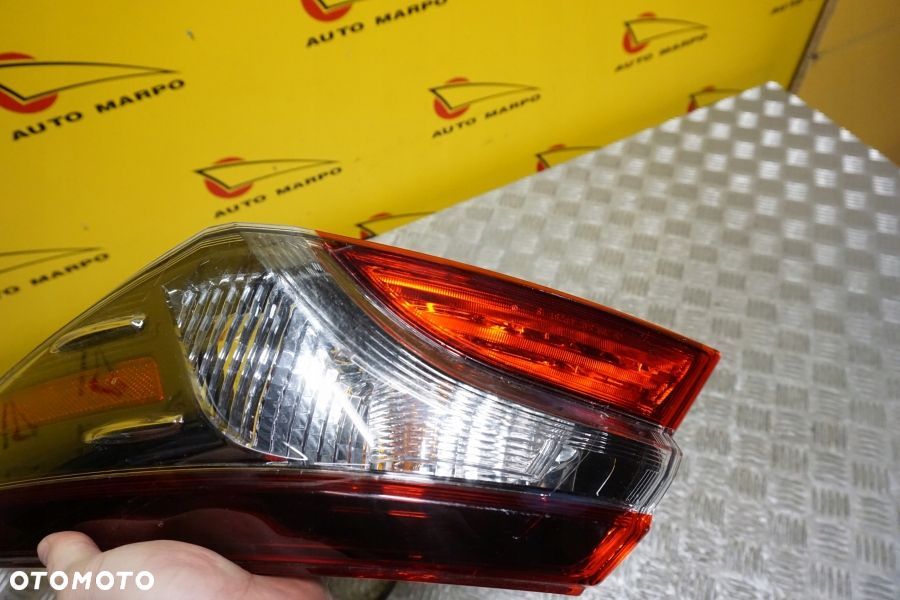 TOYOTA CAMRY 2017 - LAMPA TYŁ PRAWA TYLNA LED USA - 10