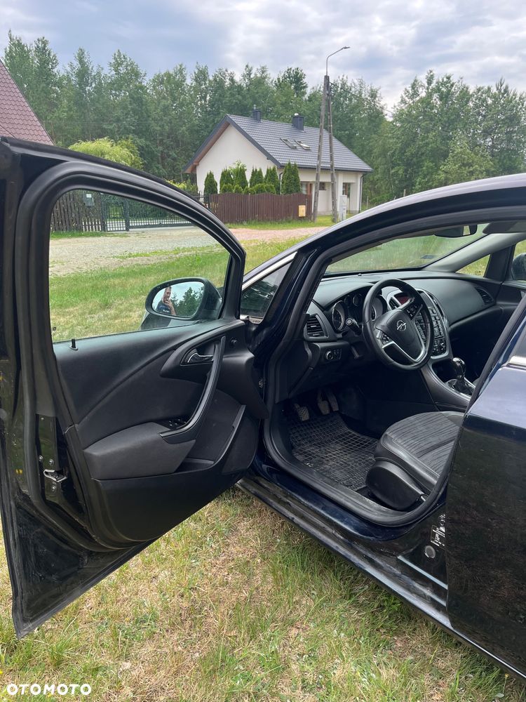 Opel Astra 1.4 T Executive EU6 - 8