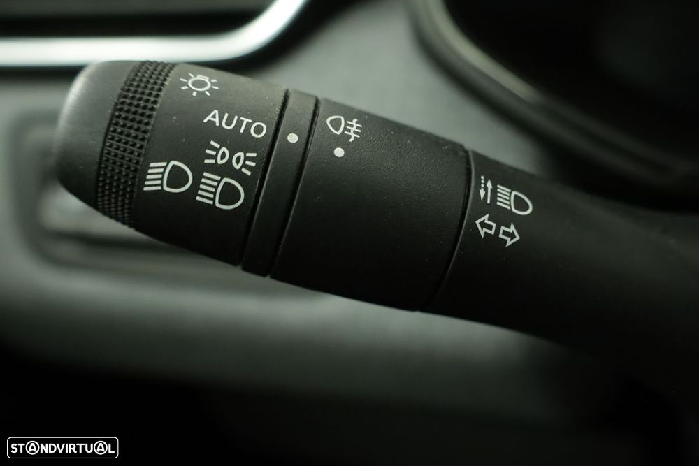 Renault Clio 1.0 TCe Evolution - 16