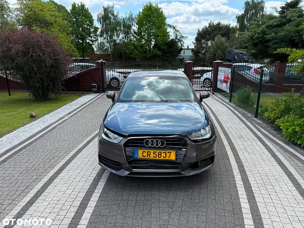 Audi A1 Sportback 1.0 TFSI ultra S tronic - 3