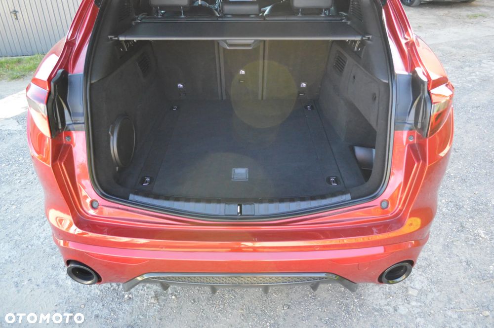 Alfa Romeo Stelvio 2.0 Turbo Veloce TI Q4 - 15