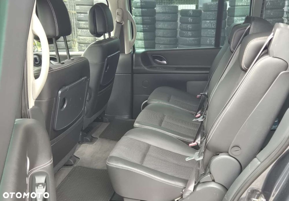 Renault Espace 2.0 dCi Celsium - 13