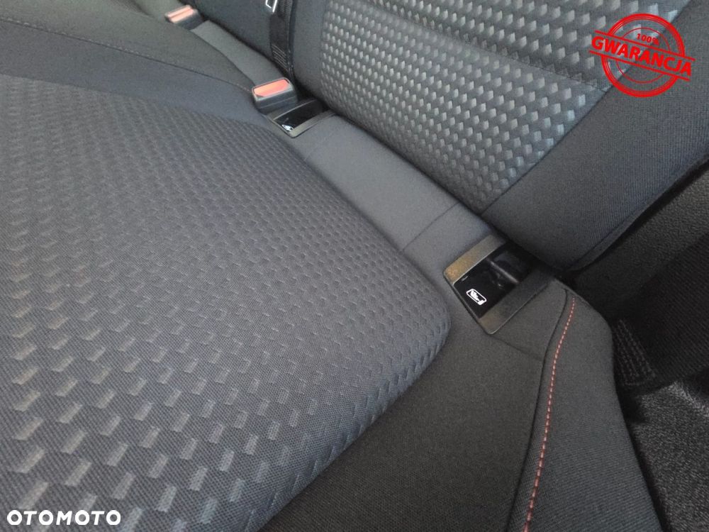 Ford Focus 1.5 EcoBlue Start-Stopp-System TITANIUM X - 25