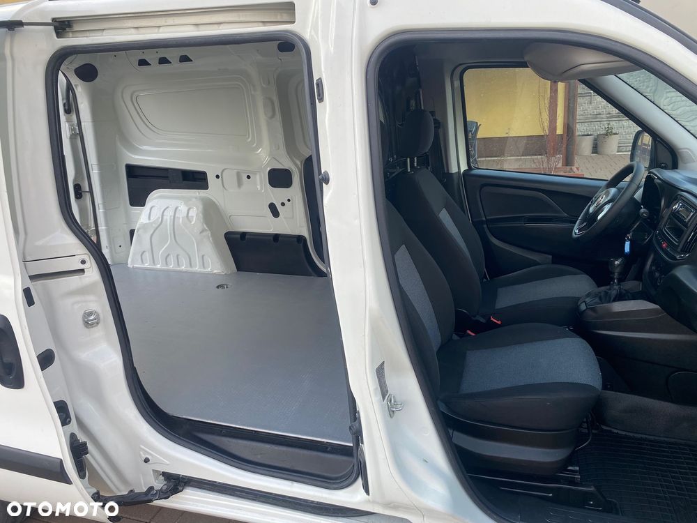 Fiat DOBLO MAXI - 15