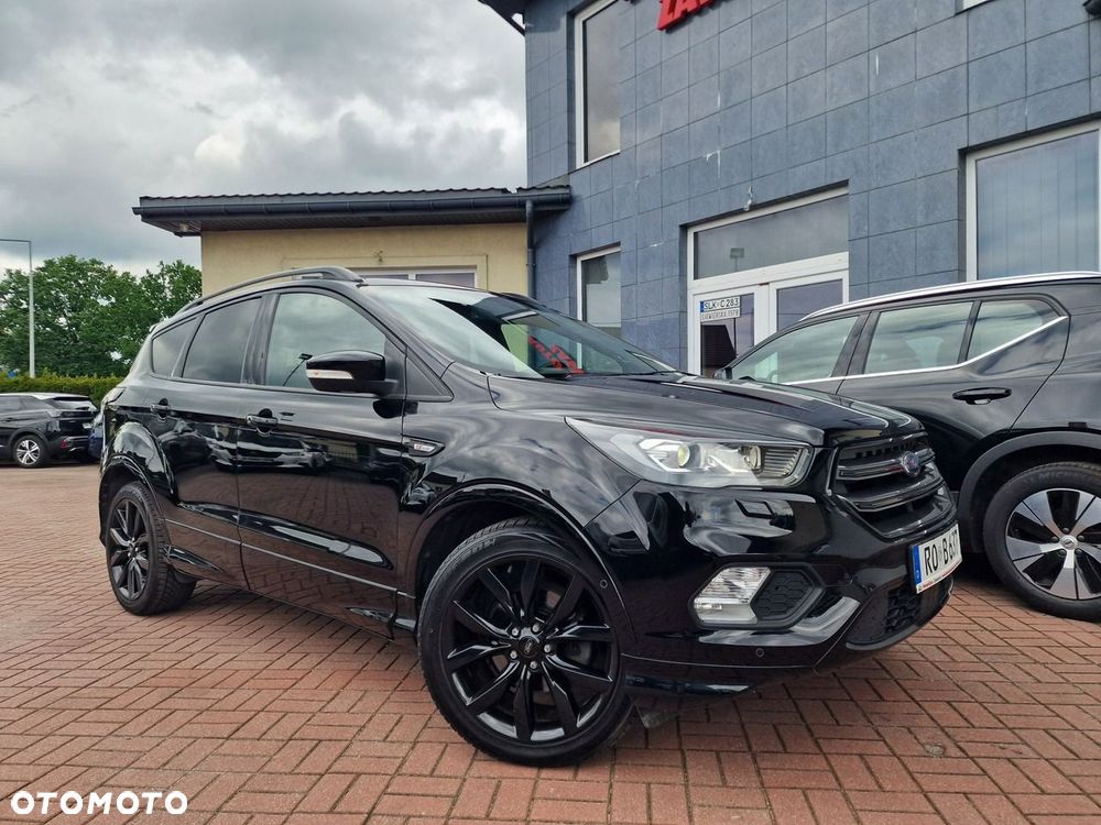 Ford Kuga 1.5 EcoBoost 2x4 ST-Line - 11