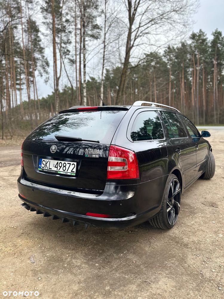 Skoda Octavia 2.0 TDI RS - 2