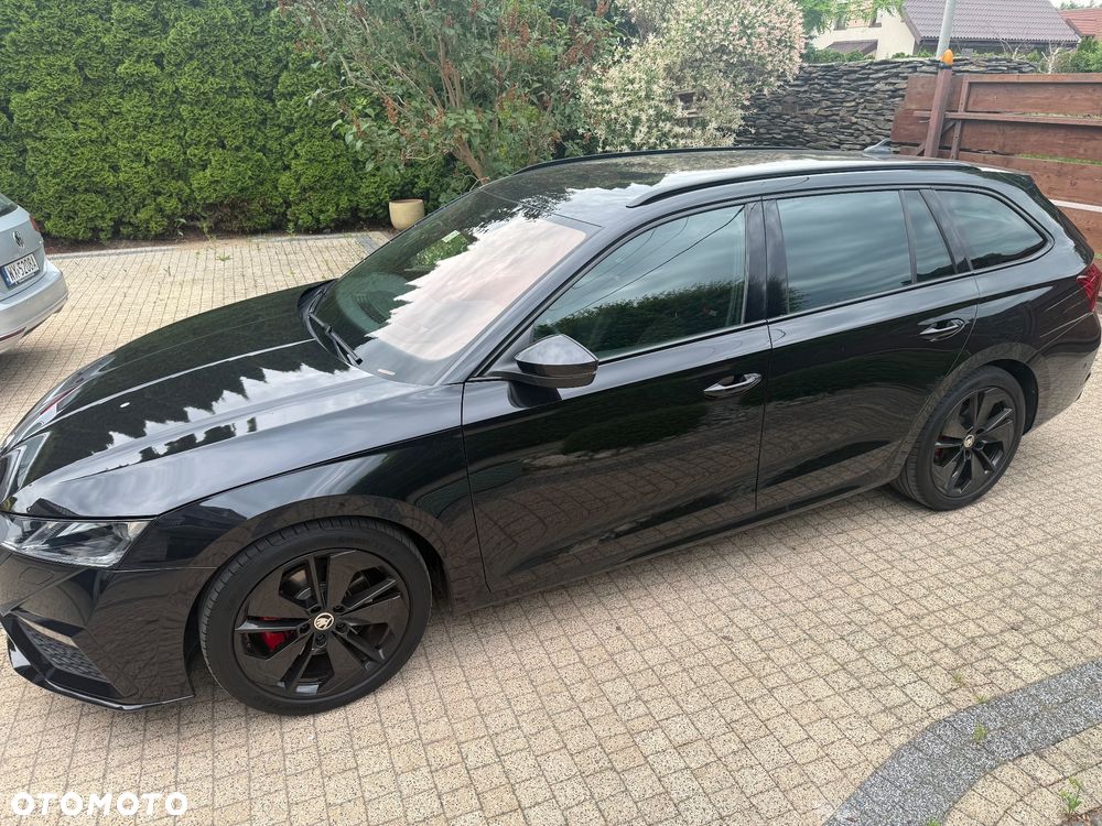 Skoda Octavia 2.0 TDI DSG RS - 30