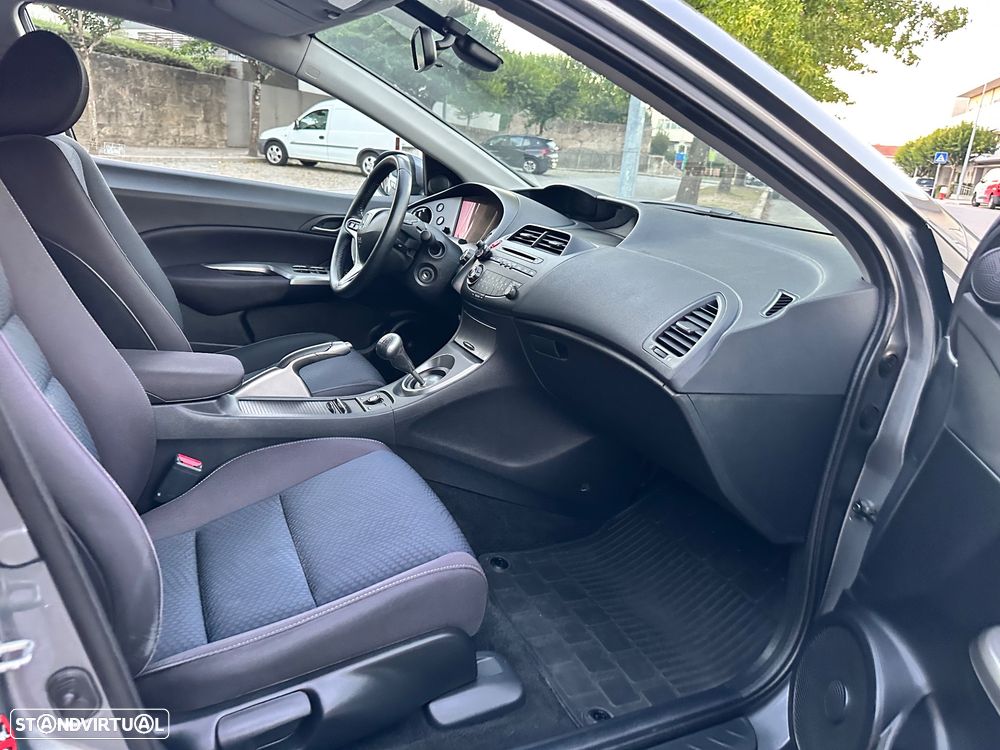 Honda Civic 1.4 i-VTEC Sport Edition - 48