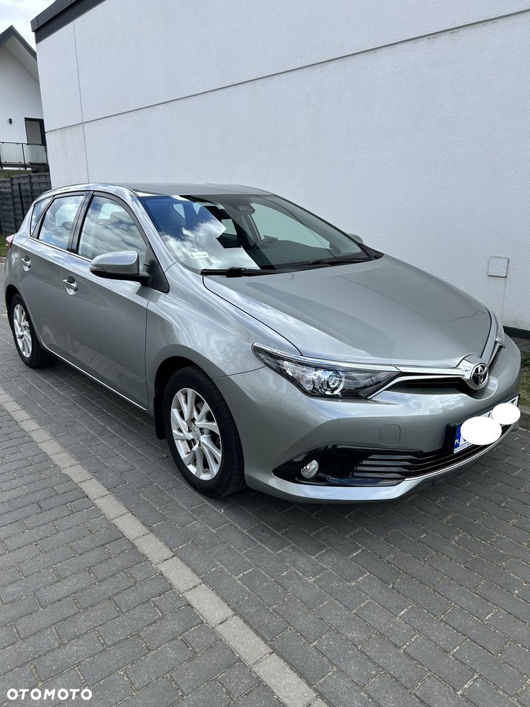 Toyota Auris 1.6 Classic Plus - 1