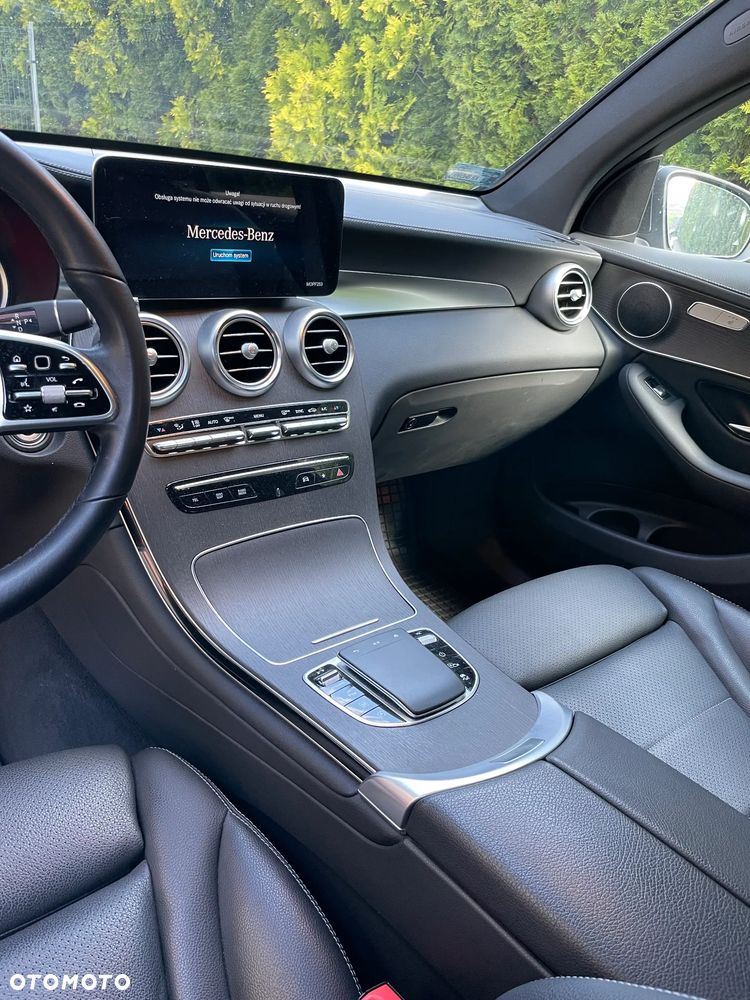 Mercedes-Benz GLC - 4