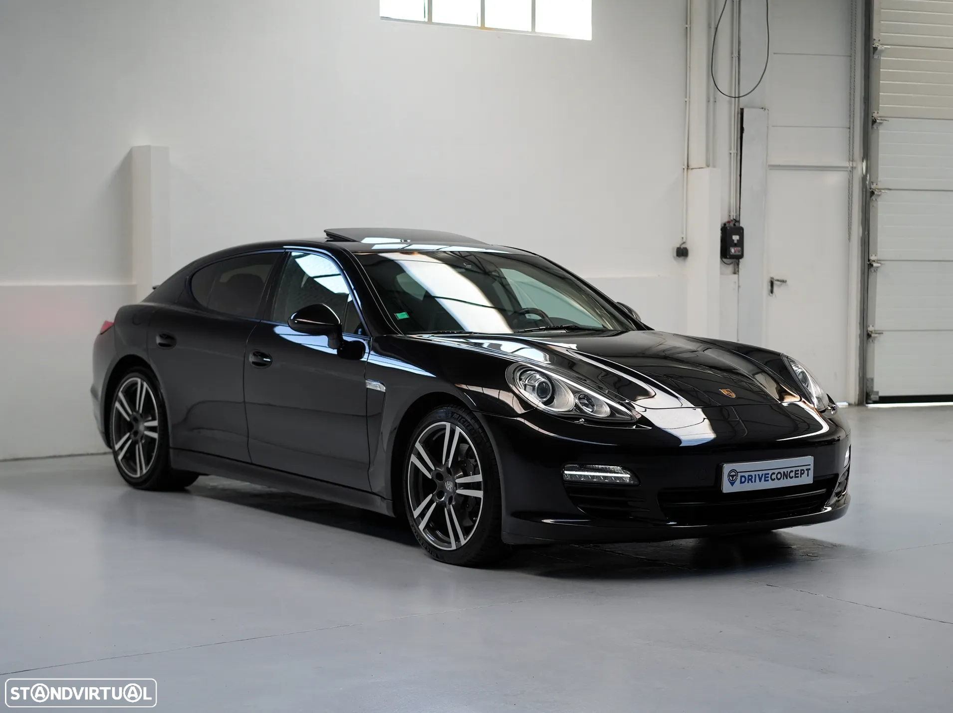 Porsche Panamera Platinum Edition - 14