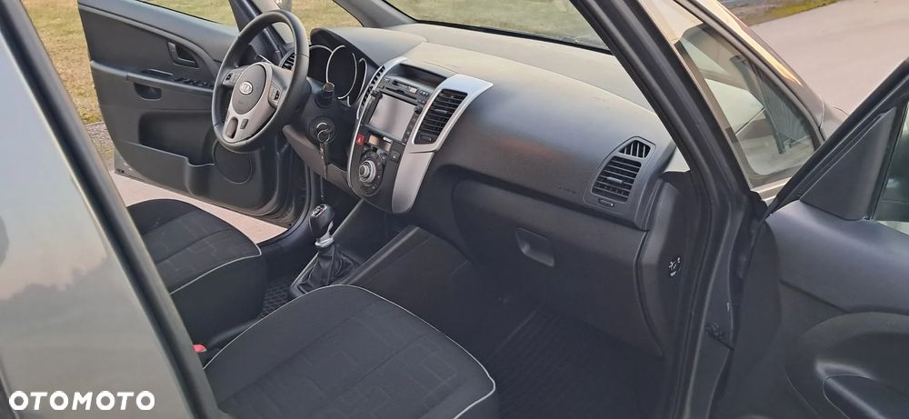 Kia Venga 1.4 CVVT Vision - 13
