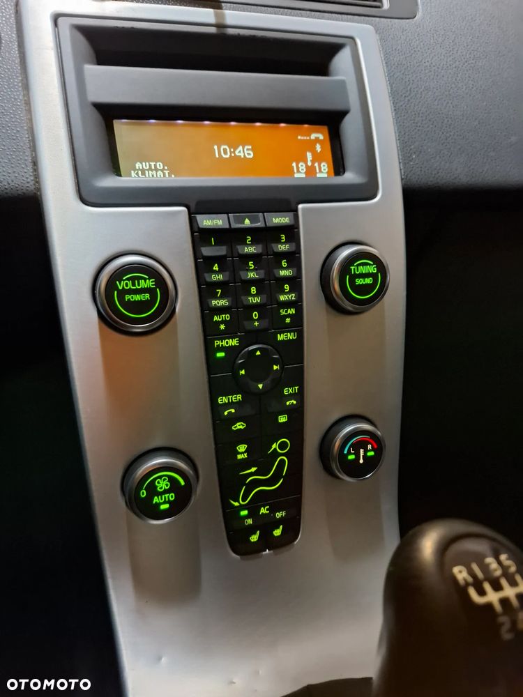 Volvo V50 D2 Kinetic - 9