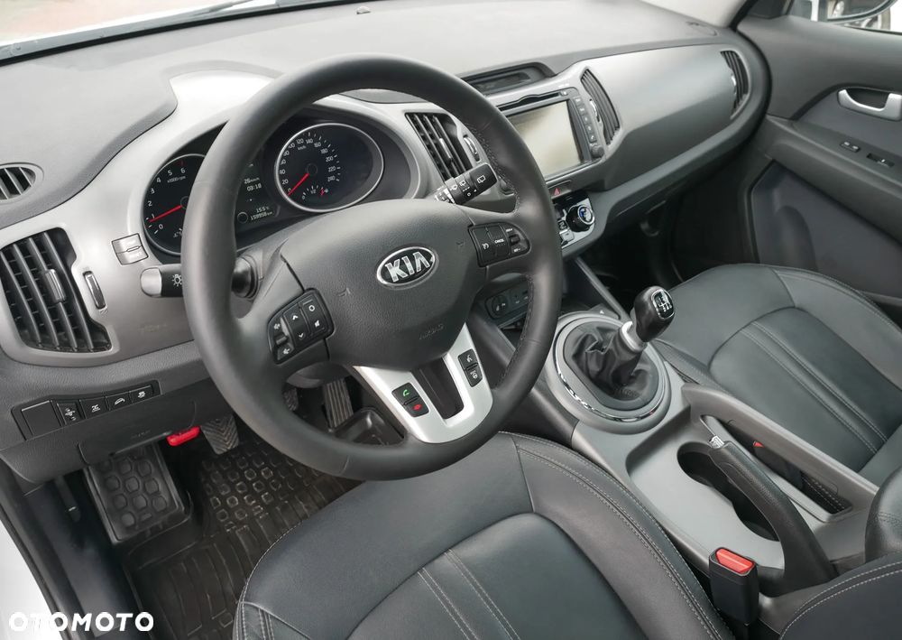 Kia Sportage 2.0 CRDI XL AWD - 13