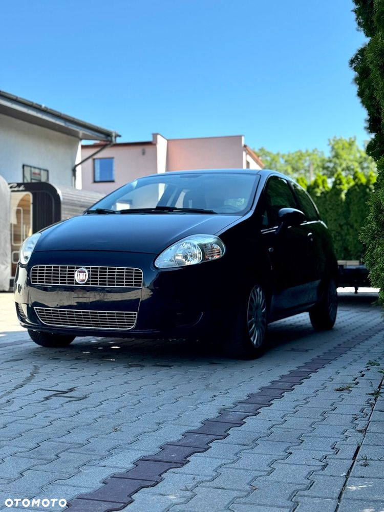 Fiat Punto 1.4 Easy S&S - 3