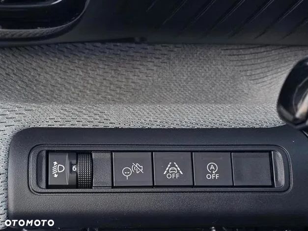 Citroën C3 1.2 mHEV Max - 13