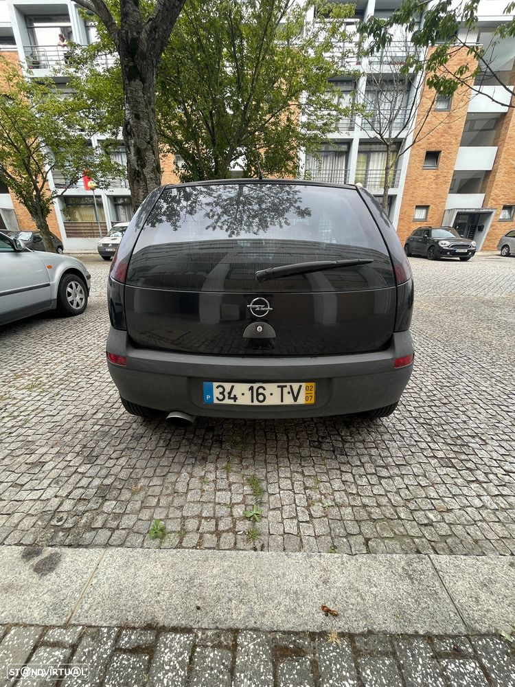 Opel Corsa - 1