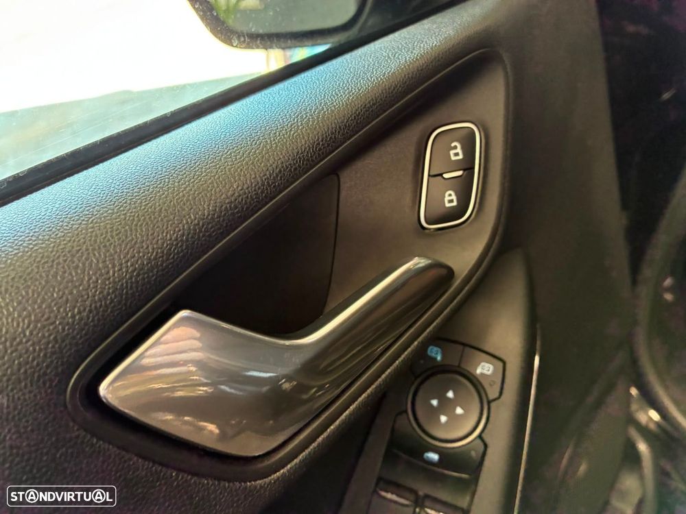 Ford Fiesta 1.0 EcoBoost ST-Line - 10